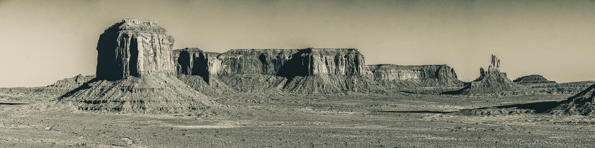 The Monument Valley - Julian Sansum